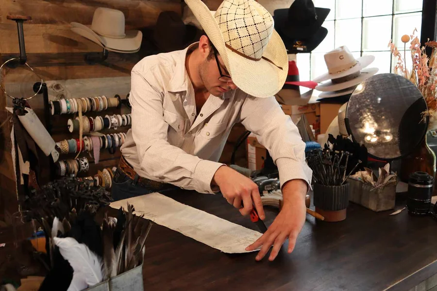 How to Measure Head for Cowboy Hat Like a Pro2