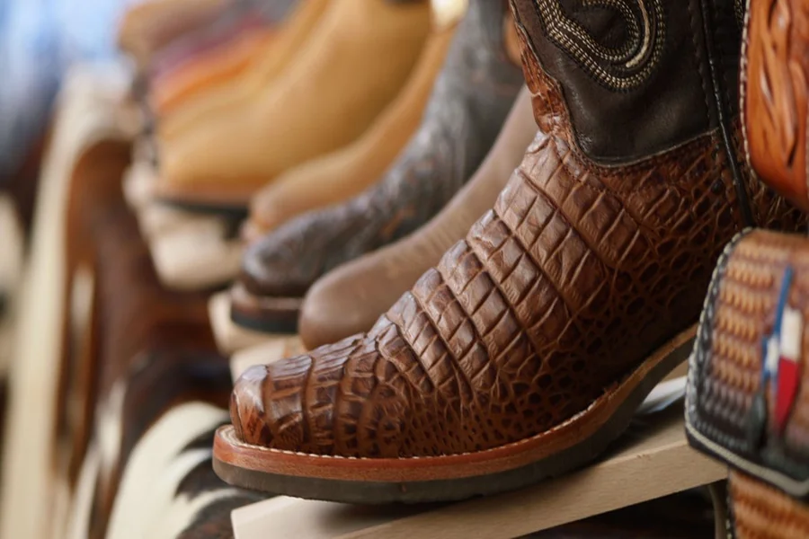 Square toe cowboy boots for men A Style Guide